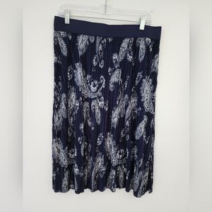 ladies Est 1946 skirt